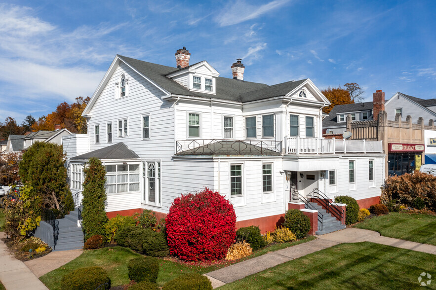 776 Farmington Ave, West Hartford, CT for sale - Primary Photo - Image 1 of 1