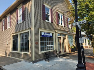 Plus de détails pour 41 South Main St. St, Pittsford, NY - Vente au détail à louer