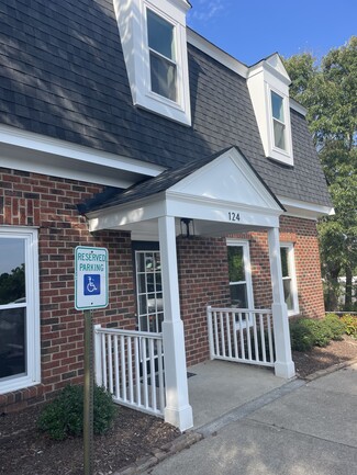 Plus de détails pour 124 Mine Lake Ct, Raleigh, NC - Bureau à vendre