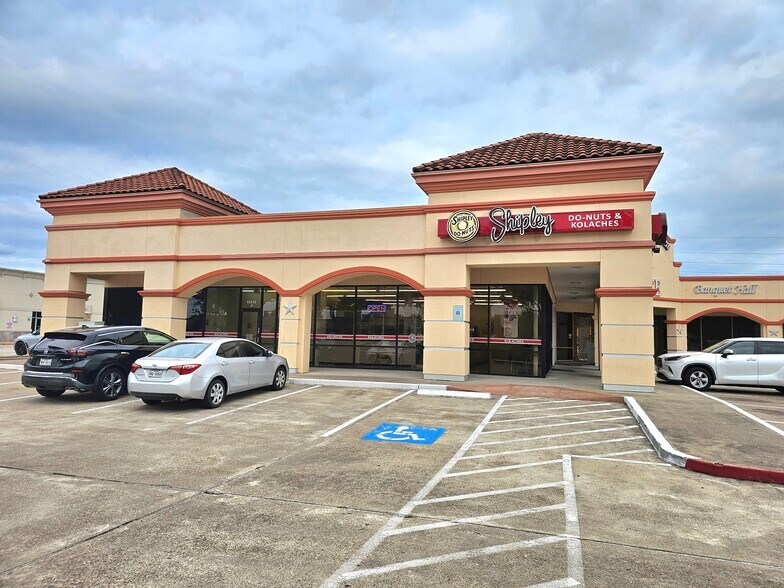 11315 S Highway 6, Sugar Land, TX à vendre - Photo du bâtiment - Image 3 de 6