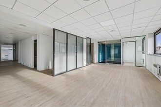 Bureau dans Boulogne-Billancourt à vendre Photo intérieure- Image 2 de 24