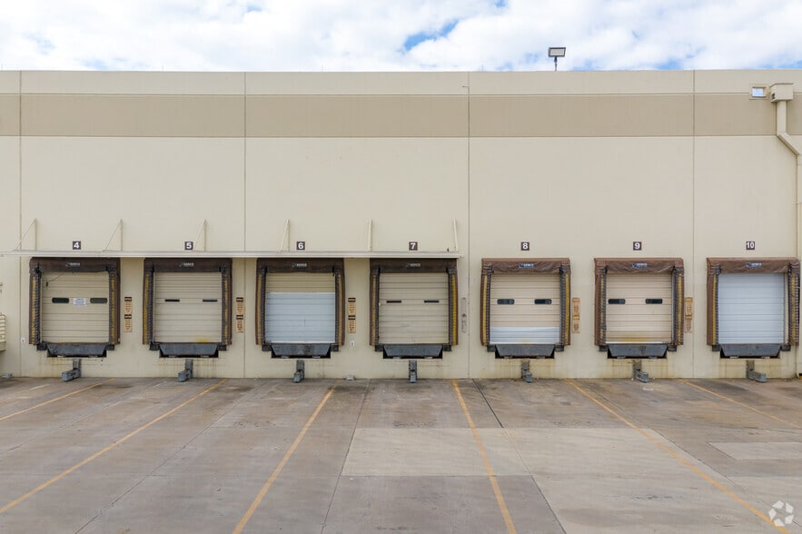 6401 Will Rogers Blvd, Fort Worth, TX à louer - Photo du bâtiment - Image 3 de 4