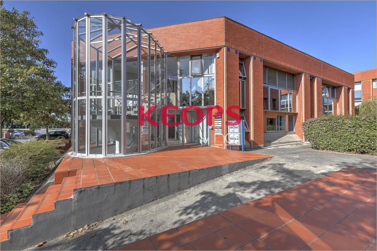 Office in Labège for lease Building Photo- Image 1 of 21