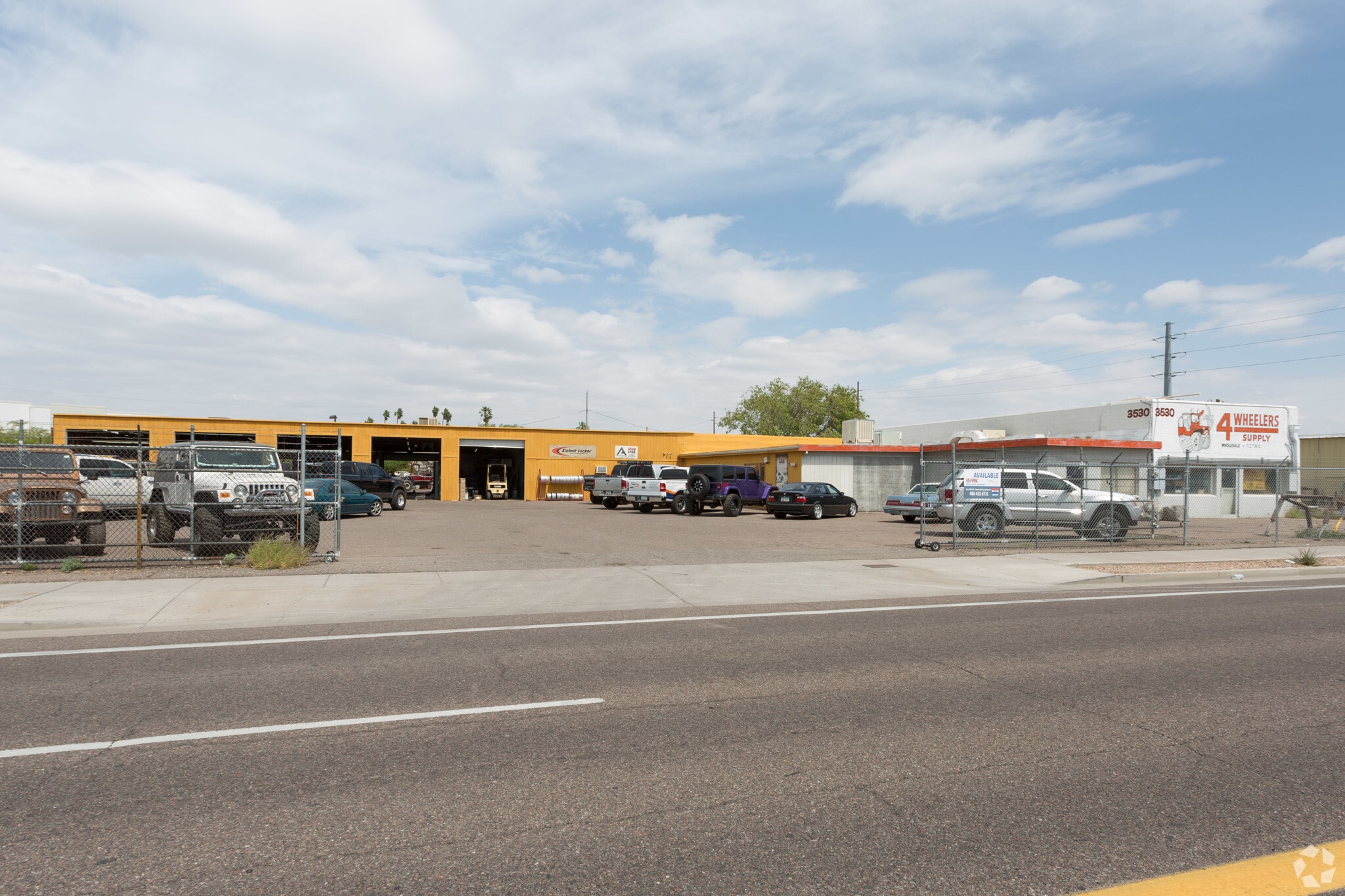 3530 E Washington St, Phoenix, AZ for sale Primary Photo- Image 1 of 1