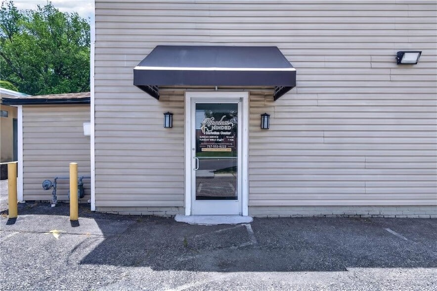 2456 Ballentine Blvd, Norfolk, VA for sale - Building Photo - Image 3 of 18