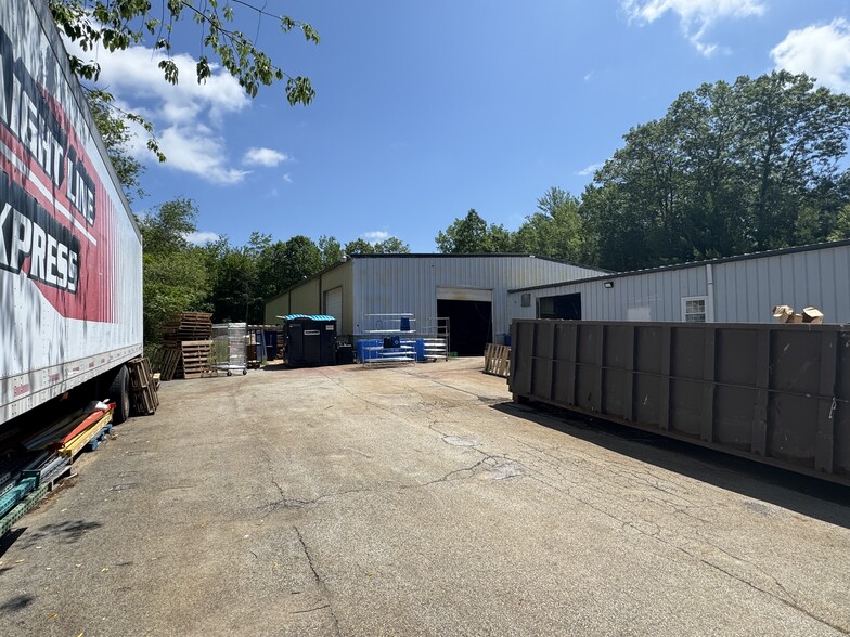 103 Huntoon Memorial Hwy, Leicester, MA for lease - Building Photo - Image 3 of 3