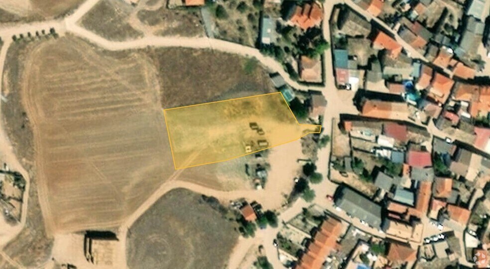 Avenida del Oeste, 6, Fuentenovilla, Guadalajara à vendre - Photo du bâtiment - Image 3 de 3