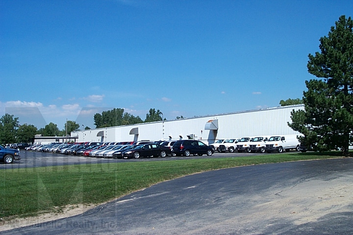 435 Creekside Dr, Amherst, NY for lease - Building Photo - Image 2 of 4