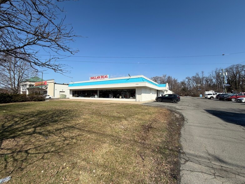 1734 N Olden Avenue, Ewing, NJ for lease - Building Photo - Image 1 of 4