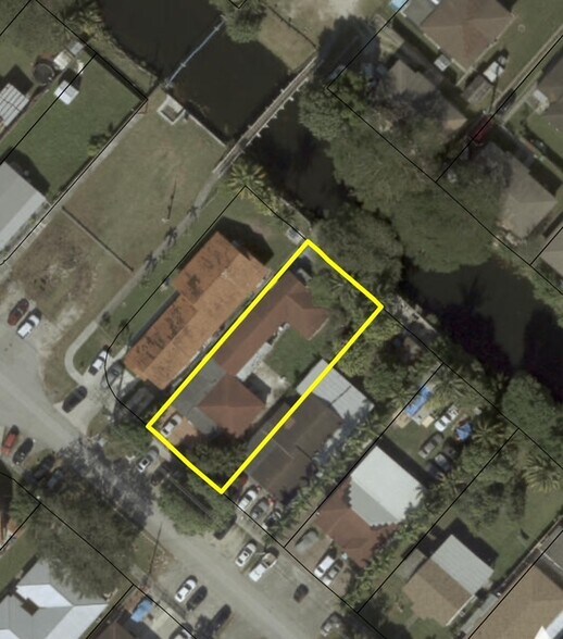 77 Northwest Blvd, Miami, FL à vendre - Photo du bâtiment - Image 1 de 15