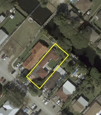 More details for 77 Northwest Blvd, Miami, FL - Multifamily for Sale