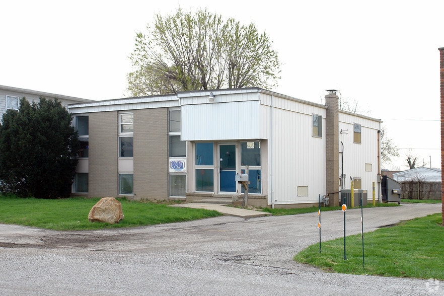 2219 E 45th St, Indianapolis, IN for sale - Primary Photo - Image 1 of 2