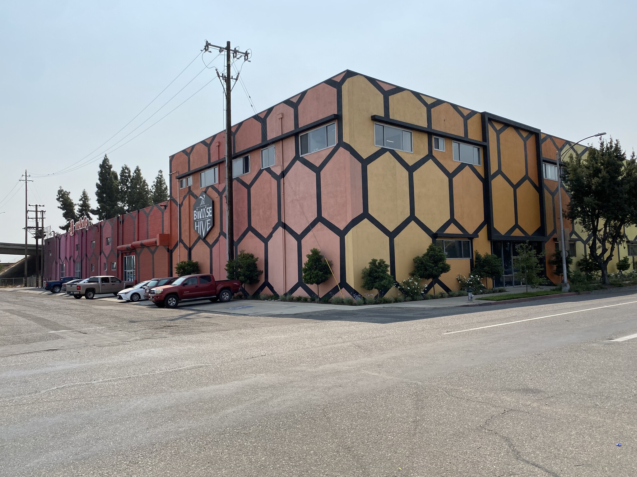 2600 Ventura Ave, Fresno, CA for lease Building Photo- Image 1 of 13