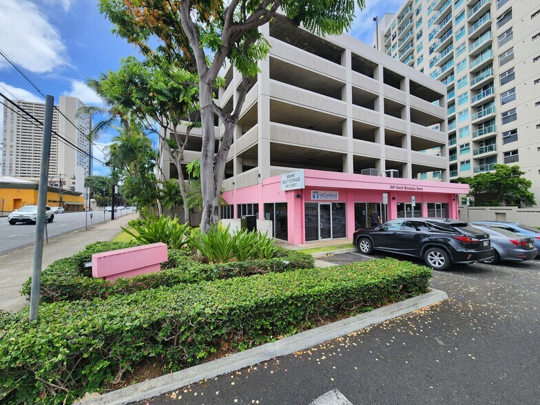 1449 S Beretania St, Honolulu, HI à louer - Photo du bâtiment - Image 2 de 12