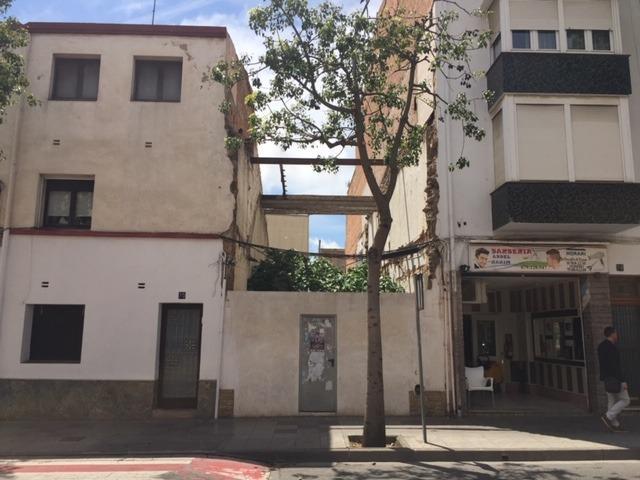 Terrain dans El Vendrell, Tarragona à vendre Photo du bâtiment- Image 1 de 3
