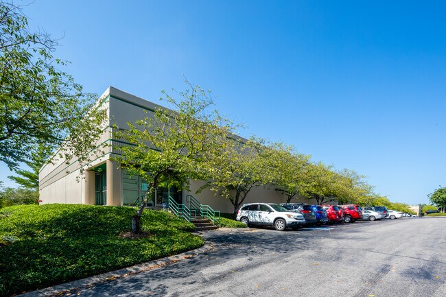 More details for 600-623 Airpark Center Dr, Nashville, TN - Industrial for Lease