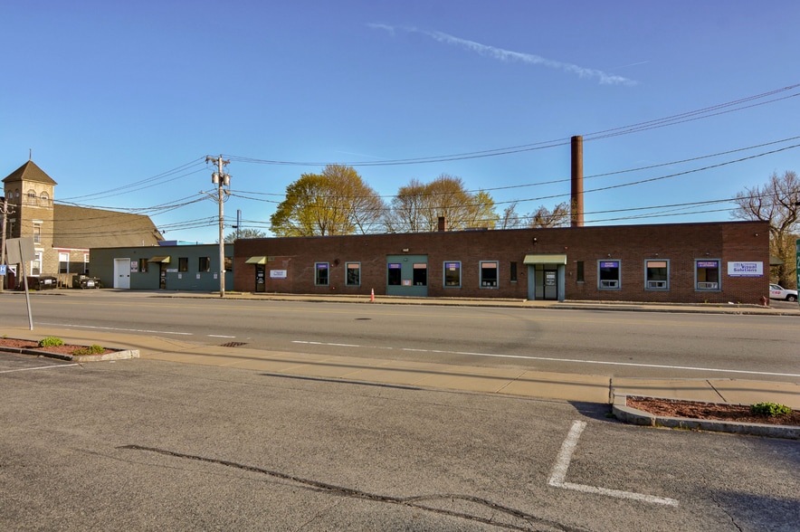 31 1st St, Lowell, MA for lease - Building Photo - Image 3 of 15