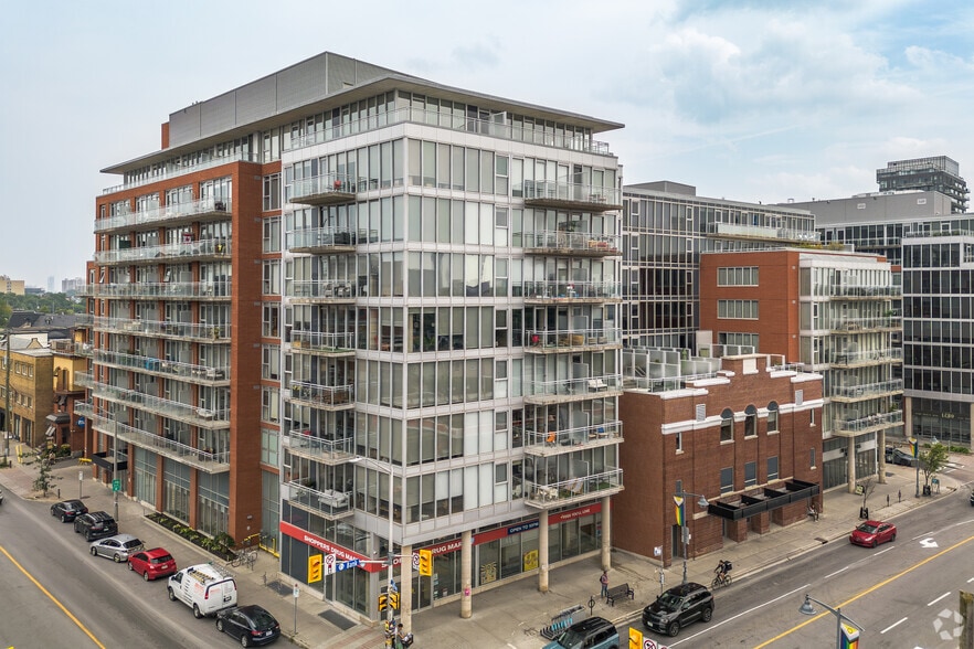 465 Bank St, Ottawa, ON for lease - Primary Photo - Image 1 of 4