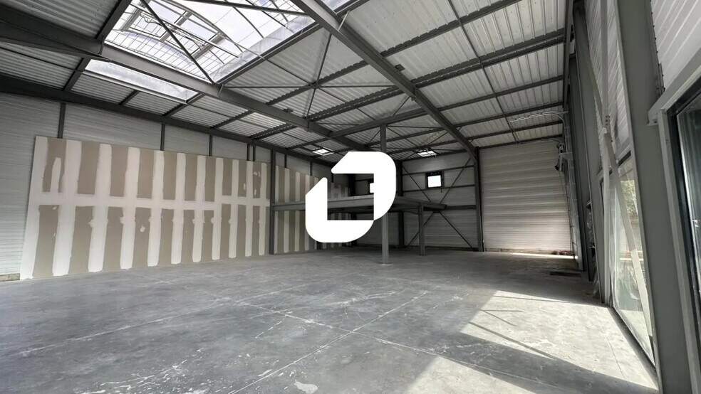 2 Rue De L'Artisanat, Obernai à louer - Photo intérieure - Image 3 de 9