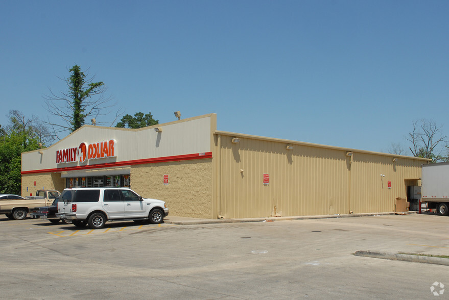 11240 Homestead Rd, Houston, TX for lease - Building Photo - Image 2 of 4