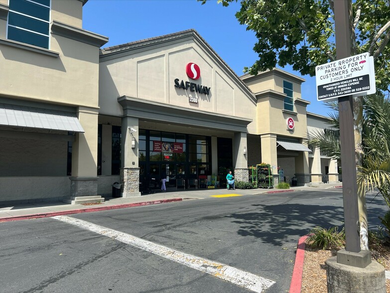 2300 Mendocino Ave, Santa Rosa, CA for lease - Building Photo - Image 3 of 7