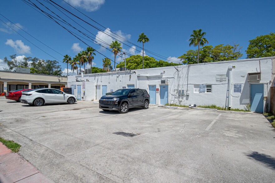 1216-1232 Normandy Dr, Miami Beach, FL à vendre - Photo du bâtiment - Image 2 de 20