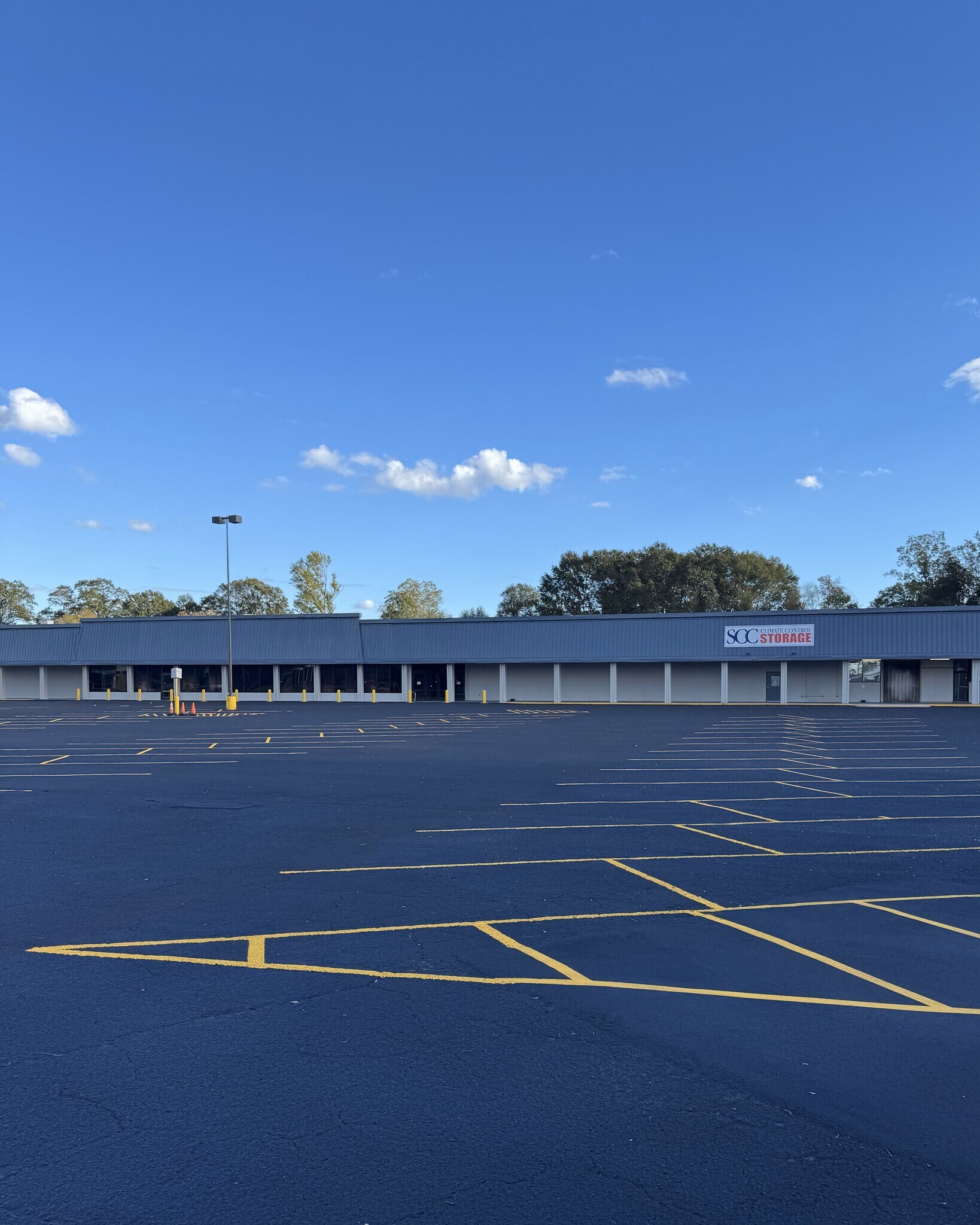 1352 W Highland Ave, Selma, AL à louer Photo du bâtiment- Image 1 de 4