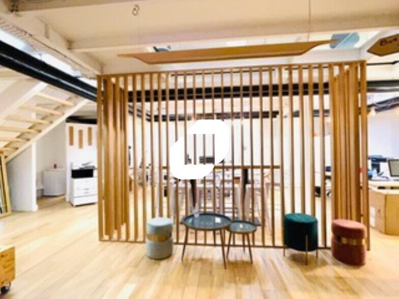 48 Rue De La Bienfaisance, Paris for lease - Interior Photo - Image 3 of 15