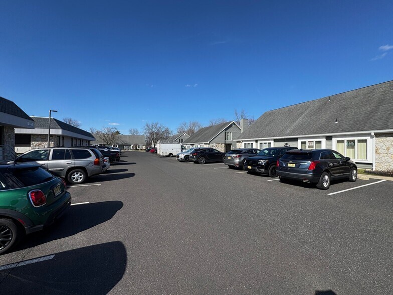 860 Route 168, Blackwood, NJ à vendre - Photo du bâtiment - Image 3 de 23