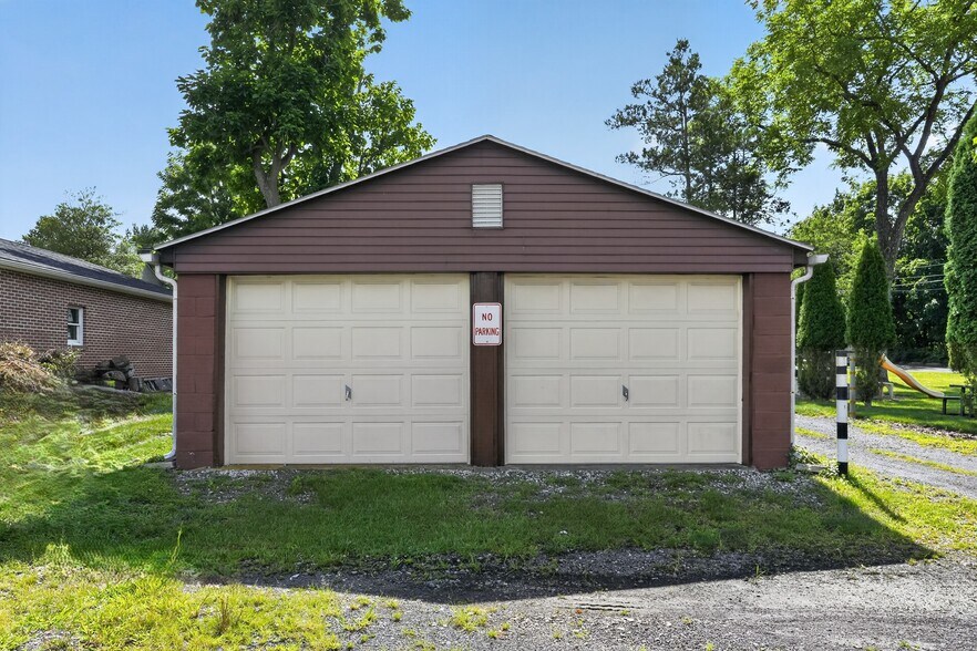 434 W Walnut St, North Wales, PA à vendre - Photo du bâtiment - Image 2 de 8