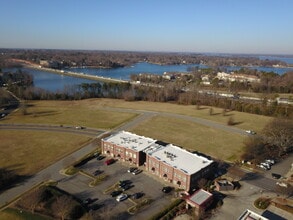 630 Davidson Gateway Dr, Davidson, NC - Aerial  map view - Image1