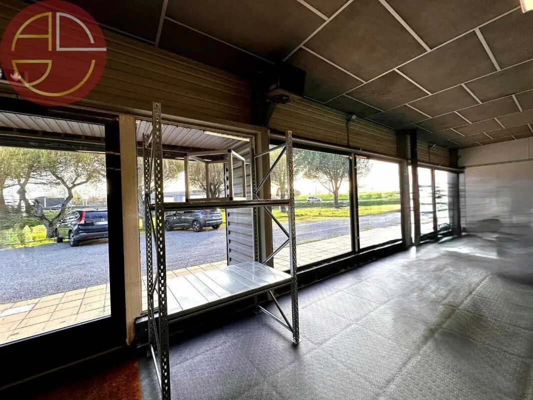 Industrial in Pinsaguel for lease Interior Photo- Image 1 of 7