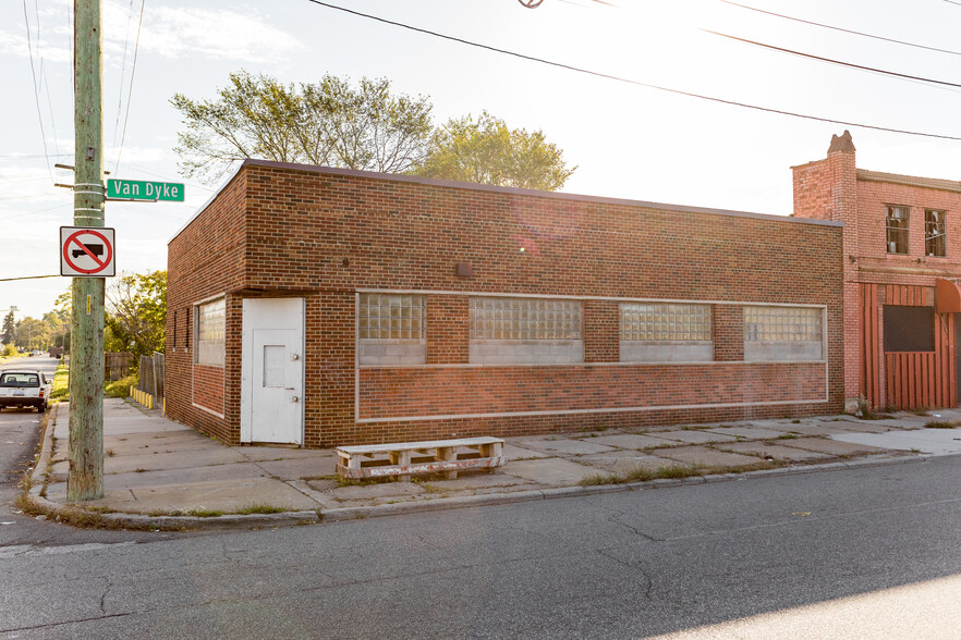 18932 Van Dyke St, Detroit, MI à vendre - Photo principale - Image 1 de 1