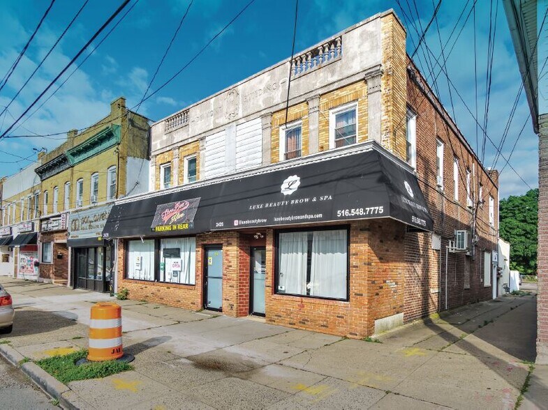 2426-2428 Grand Ave, Baldwin, NY à louer - Photo du bâtiment - Image 2 de 2