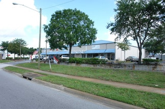 More details for 2599 22nd Ave N, Saint Petersburg, FL - Retail, Industrial for Lease