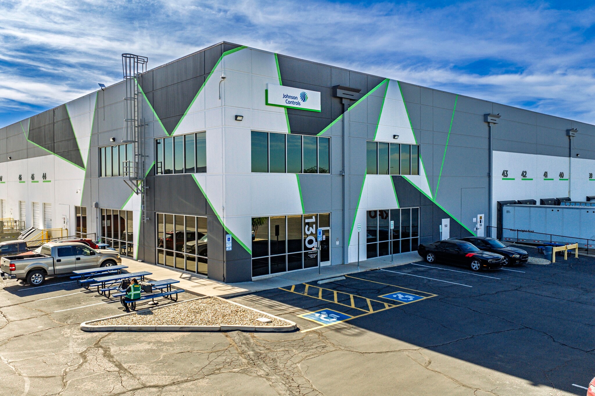 801 S 75th Ave, Phoenix, AZ for lease Primary Photo- Image 1 of 44