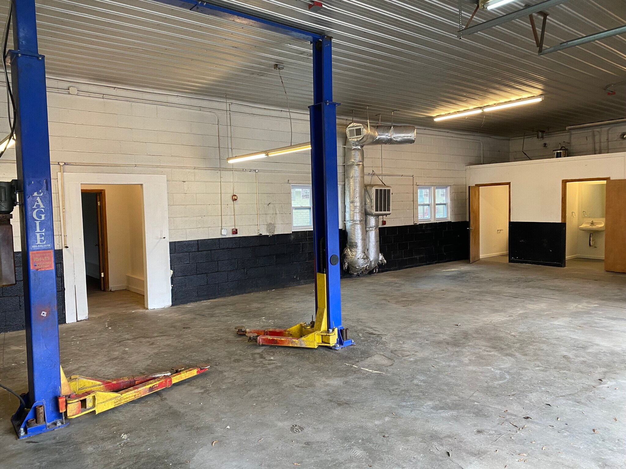 190 Church Circle Ln, Bunnlevel, NC à vendre Photo principale- Image 1 de 25