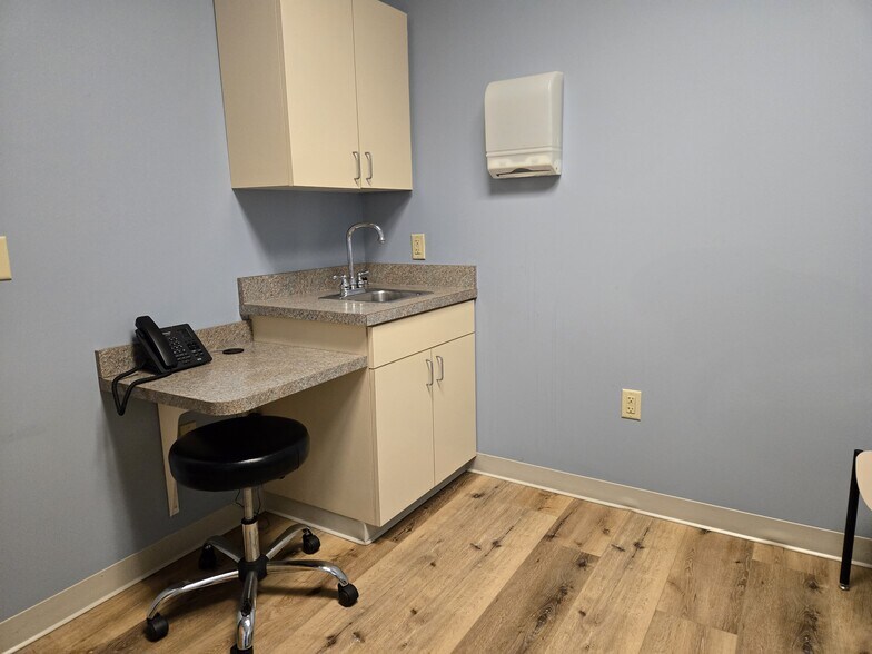 176 Health Care Ln, Martinsburg, WV à vendre - Photo intérieure - Image 3 de 12