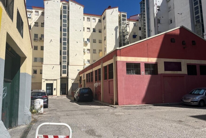 Industriel dans Madrid, Madrid à vendre - Photo du bâtiment - Image 2 de 11