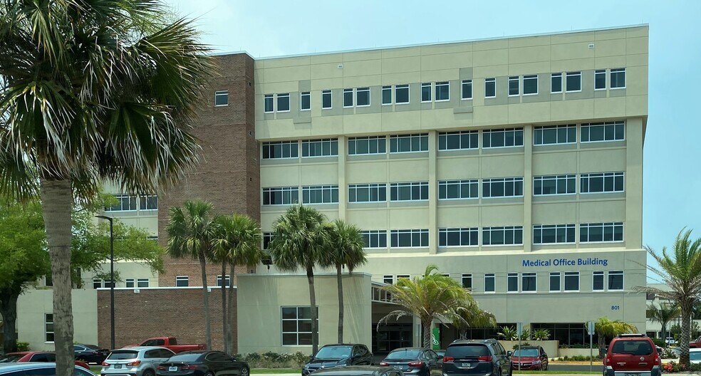 801 E 6th St, Panama City, FL à louer - Photo du bâtiment - Image 3 de 3