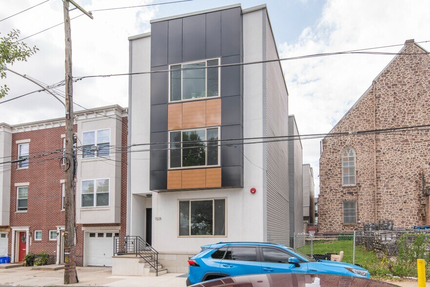 1528 N Marshall St, Philadelphia, PA for sale - Building Photo - Image 2 of 47