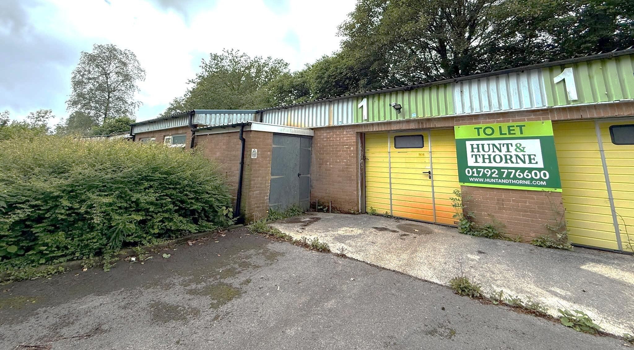 Trawsffordd Rd, Ystradgynlais for lease Primary Photo- Image 1 of 1