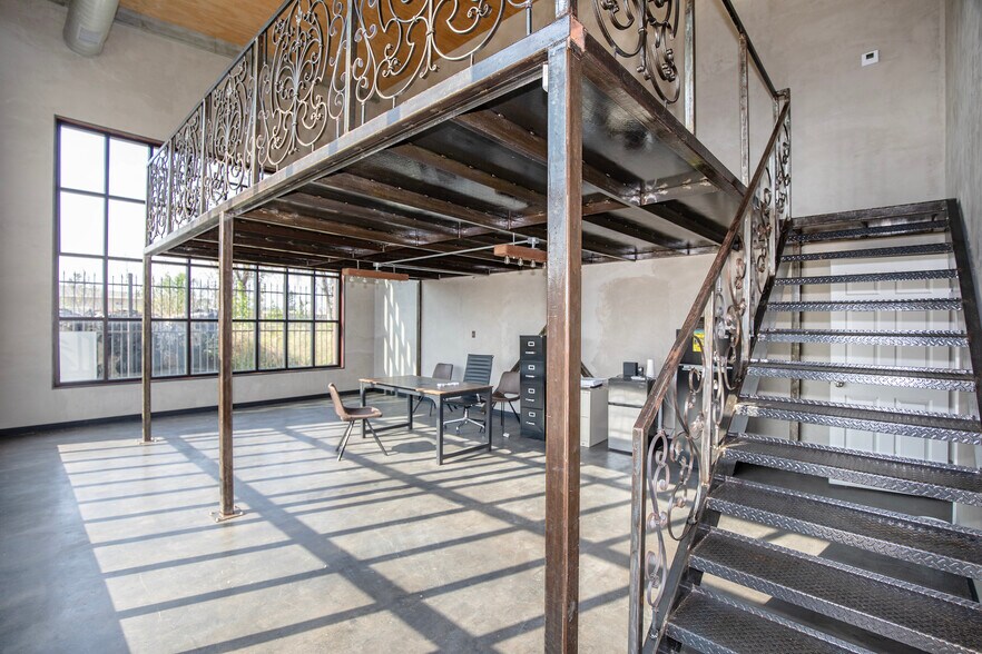 2219 Brooks St, Houston, TX à vendre - Photo du bâtiment - Image 3 de 29