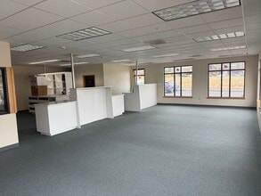 1247 NE Medical Center Dr, Bend, OR for lease Interior Photo- Image 2 of 7