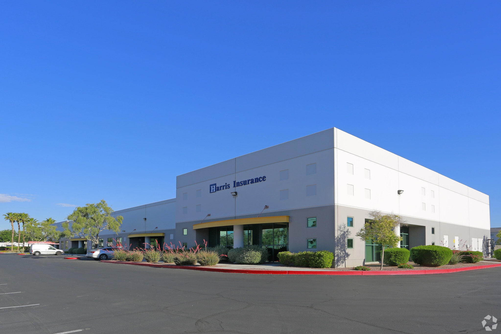 5850 Polaris Ave, Las Vegas, NV for lease Primary Photo- Image 1 of 11