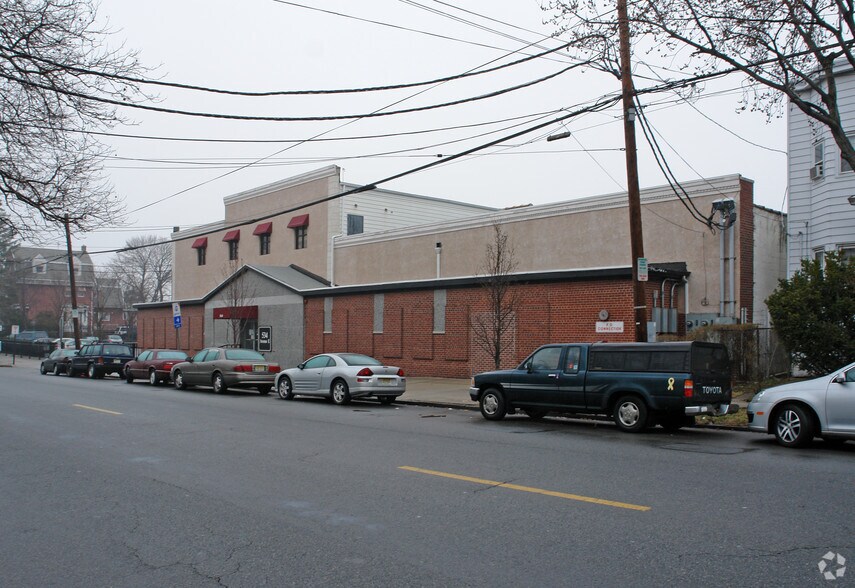 534-548 Avenue E, Bayonne, NJ à vendre - Photo du bâtiment - Image 2 de 16