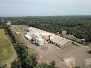 1901 Henderson Dr, Lorain, OH - AERIAL  map view - Image1