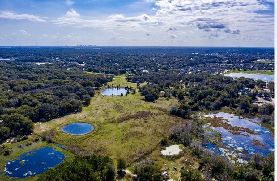 7625 Clarcona Ocoee Rd, Orlando, FL à vendre - Photo du bâtiment - Image 3 de 17