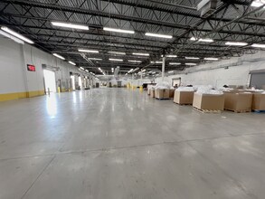 1816 SW Remington Trl, Huntsville, AL for lease Interior Photo- Image 1 of 3