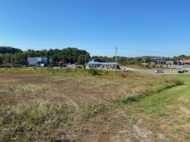 0 Winfield Dunn Pkwy, Sevierville, TN à vendre - Photo du bâtiment - Image 3 de 17